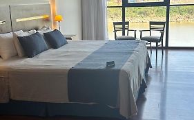 Puerto Amarras Hotel&Suites